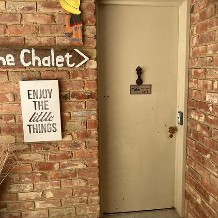 The Chalet Bed And Breakfast-Peace And Quiet In The Country 12 Minutes From City Дьюндин Экстерьер фото