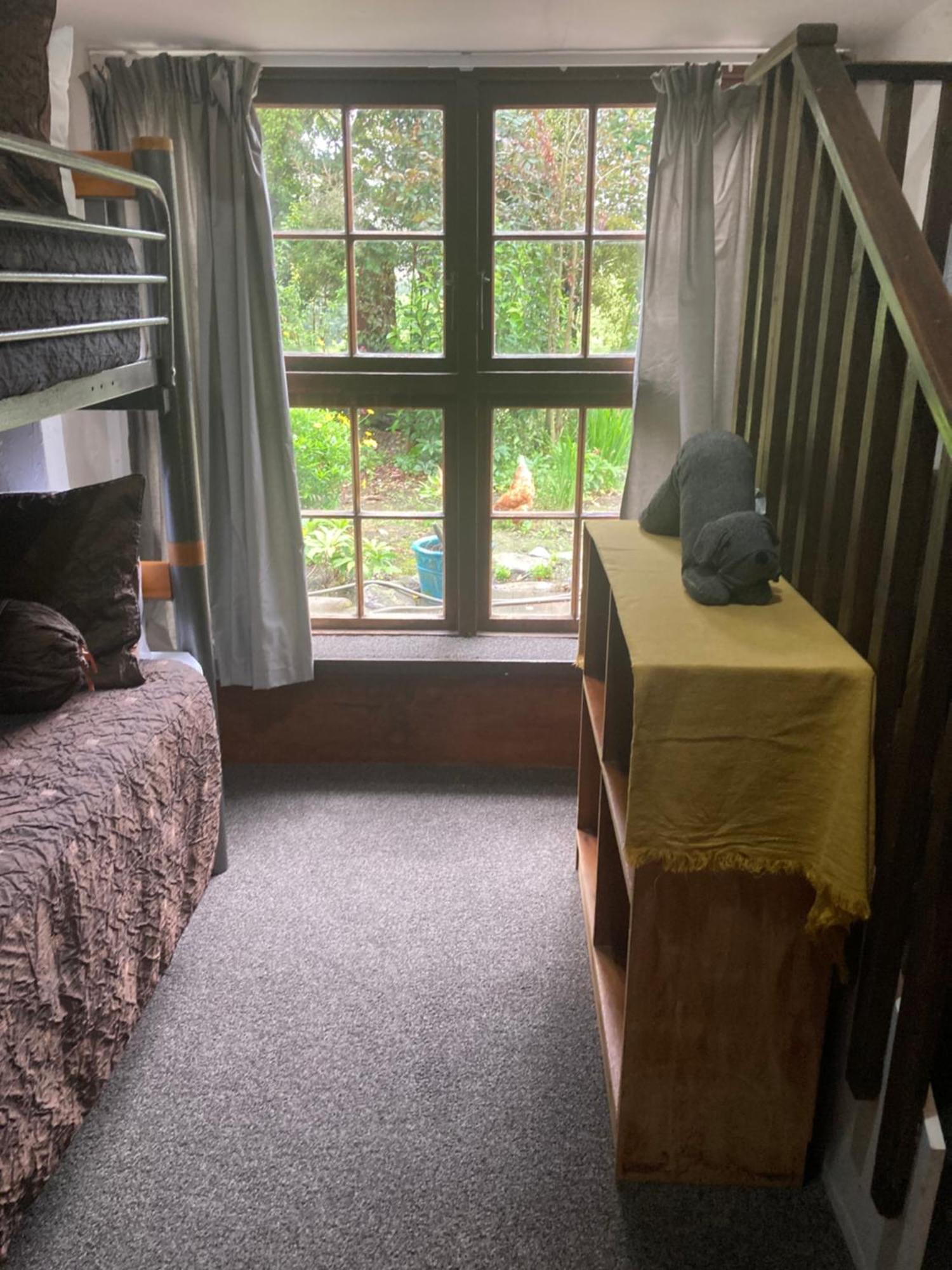 The Chalet Bed And Breakfast-Peace And Quiet In The Country 12 Minutes From City Дьюндин Экстерьер фото